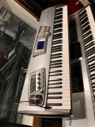 Alesis Fusion 8HD stan perfekt z casem