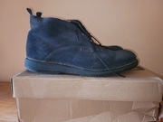 Clarks zamszowe odcienie niebieskiego r 47 Ideał