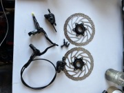 Zacisk klamka manetka hamulec tarcza Shimano BL / BR - MT200 