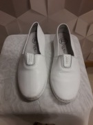 Buty białe (komunijne) dla dziewczynki rozm.36