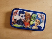 Piórnik dwukomorowy Potworna Rodzinka