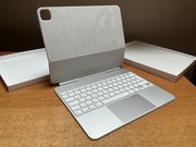 Magic Keyboard (JAK NOWA) do iPada Pro 13 cali (M4)