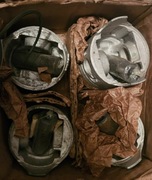 Tłoki FSO 1500 pierwszy szlif płaskie