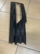 Skoda kratka wlotu powietrza w przednim zderzaku prawa Skoda Octavia 4