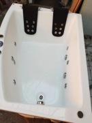 wanna z hydromasażem gemini lewa 168x125 system nv