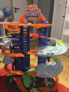  Hot Wheels Ultimate Garage jak nowy. 