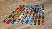 Autka Hot Wheels zestaw nr 2 - 50 szt autek używanych