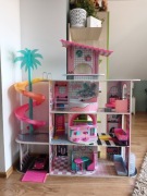 Duży domek dla lalek L.O.L. Surprise z windą i zjeżdżalnią