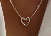 Minimalistyczny Naszyjnik SERCE | Srebrny Kolor | PREZENT