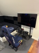 Zestaw Simracing Thrustmaster TS-XW Sparco P310 | Playseat Red Bull PRO