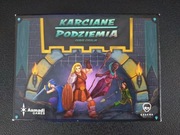 Karciane podziemia karty w koszulkach 