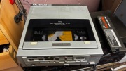 Magnetowid panasonic reporterski