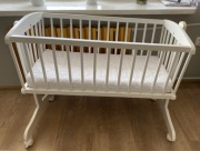 Kołyska na kółkach