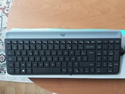 Klawiatura i  myszka Logitech Slim Combo MK470.