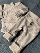 Wyprawka niemowlaka - Komplet body kopertowe + spodenki 50/56