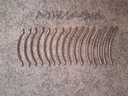 Zestaw klamek stalowych. 16 szt klamka z 2 śróbkami 13/16 cm