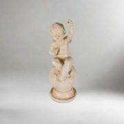 FIGURA ANIOŁEK NA KULI 