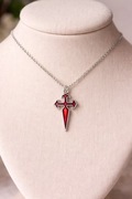 Naszyjnik z zawieszką – czerwony krzyż gotycki