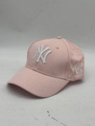 Czapka z daszkiem New Era 9FORTY League Essential New York Yankees