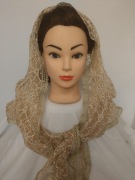 Mantylka / Szal beżowy w w białe kwiaty 