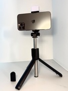 Uniwersalny statyw 2w1 z pilotem Bluetooth