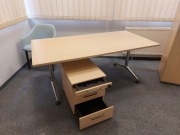 Biurko , komoda+ kontenerek (cargo na kółkach )Steelcase w kolorze  brzoza