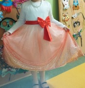 Sukienka dla dziewczynki rozmiar od 128-140