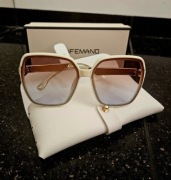 Piękne okulary przeciwsłoneczne nowe w eleganckim etui!