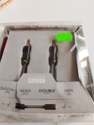 Koncentryczne złącze cyfrowe audio/video wtyczka cinch 