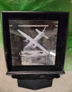 Od dowódcy sił powietrznych - klocek z pleksi - pamiątka samolot