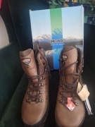 Buty trekingowe meskie