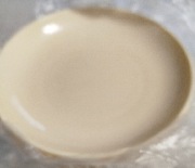 Talerzyki plastikowe 15cmx8 szt okrągłe.