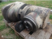 Głowica pionow frezarki FWA32 ISO50 SPRAWNA