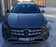 Mercedes Benz GLA 200
