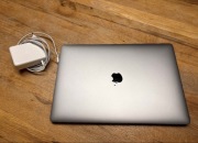 MacBook Pro 15" 2018 | i7 2.2GHz | 32GB RAM | 250GB SSD | Retina