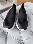 Sportowe obuwie r. 33