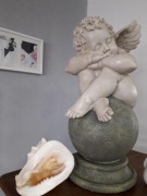 Aniołek stiuk do sypialni, na taras lub do ogrodu