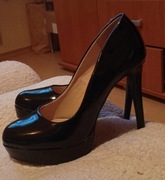 Buty na wysokim obcasie cana za 2 pary 25zł
