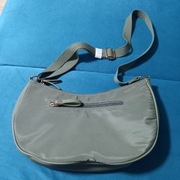 Avon torebka kolor oliwkowy