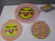 Nowa Saszetka pamiętnik piórnik  z dwoma notesami emotki