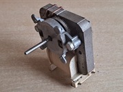 Silnik silniczek Plaset typu 63365 14W