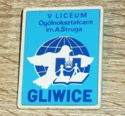Tarcza szkolna V Liceum Ogólnokształcące Gliwice, 1983 rok UNESCO retro PRL