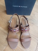 Buty firmy Tommy Hilfiger rozmiar 42 NOWE z metkami 
