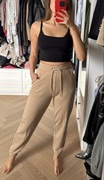 Stradivarius spodnie dresowe joggery beżowe Zara Pull&Bear brązowe wiązane