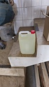 KWAS OCTOWY (ESENCJA OCTOWA) 80% – 5L Esencja Octowa, Naturalny na Chwasty,