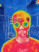 Sprawdź czy ciepło nie ucieka z domu - NOWY smartfon z wbudowaną TERMOWIZJĄ