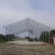 Budowa hal stalowych i wiat rolniczych 