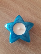 Świecznik na podgrzewacze z żywicy. Gwiazda ze srebrnymi dodatkami 