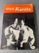 Vital karate Masutatsu Oyama biały kruk