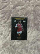 Karta TOPPS MATCH ATTAX 2025/2026 BUKAYO SAKA BLACK EDGE BE2 